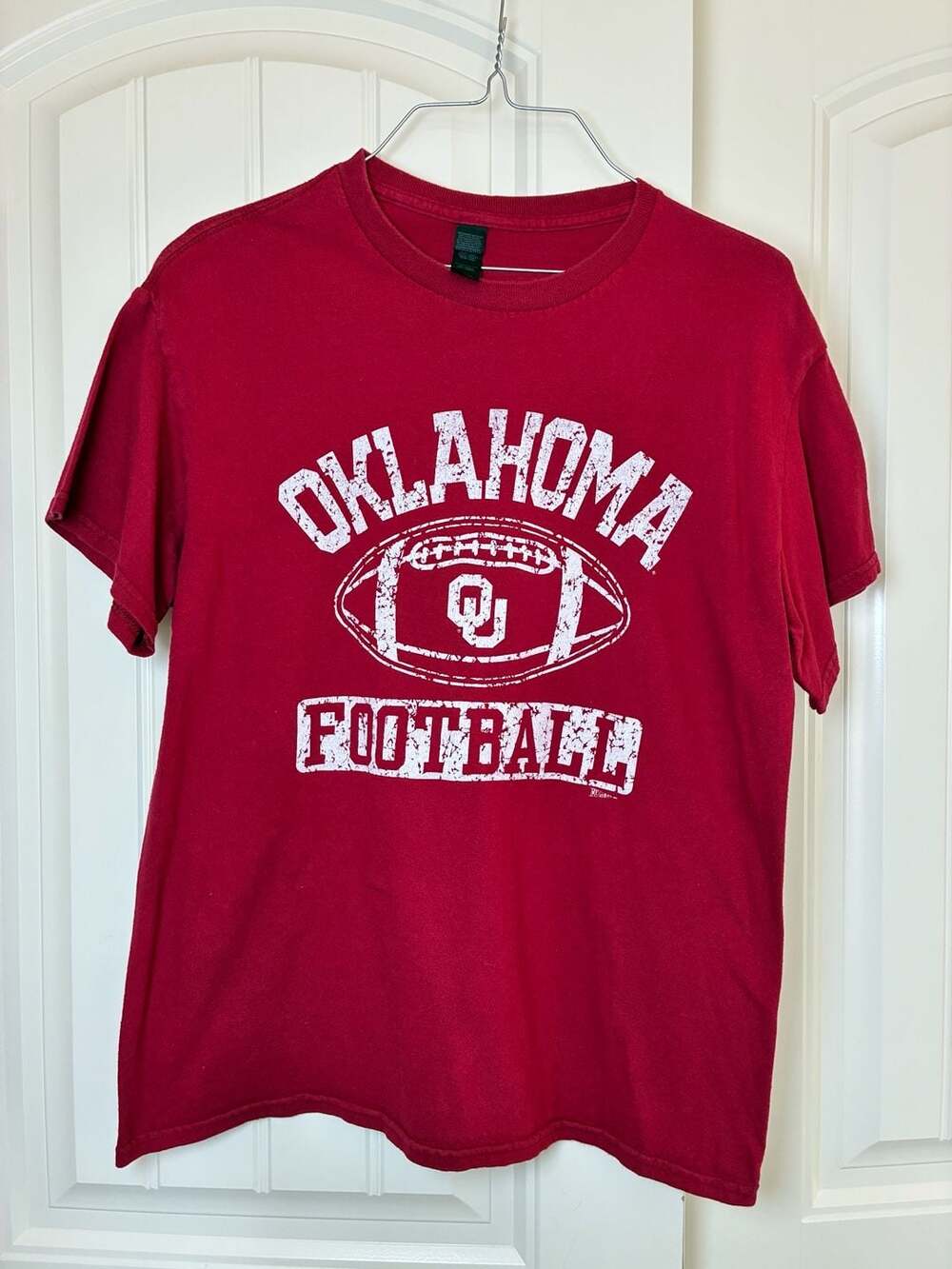 Gildan Oklahoma Sooners Football Heavy Cotton T-Shirt Medium